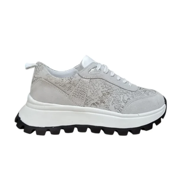 Кожни сиви-сипкави патики 224