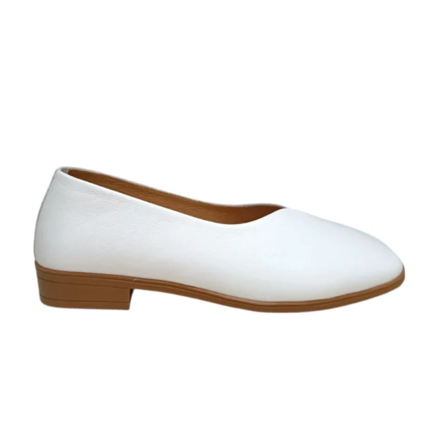 Кожни бели балетанки 1068