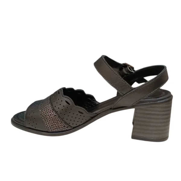 Alternative view of Кожни црни сандали