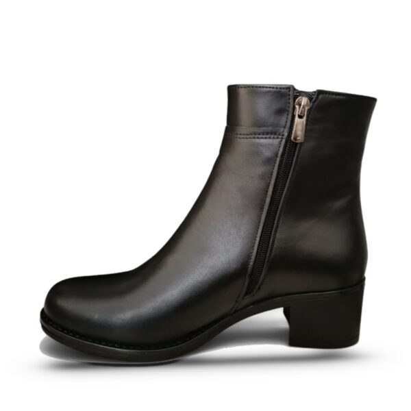 Кожни црни чизми 503-К - втор агол | Trendy Shoes